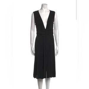 Diane Von Furstenberg Black Plunge Dress sz10